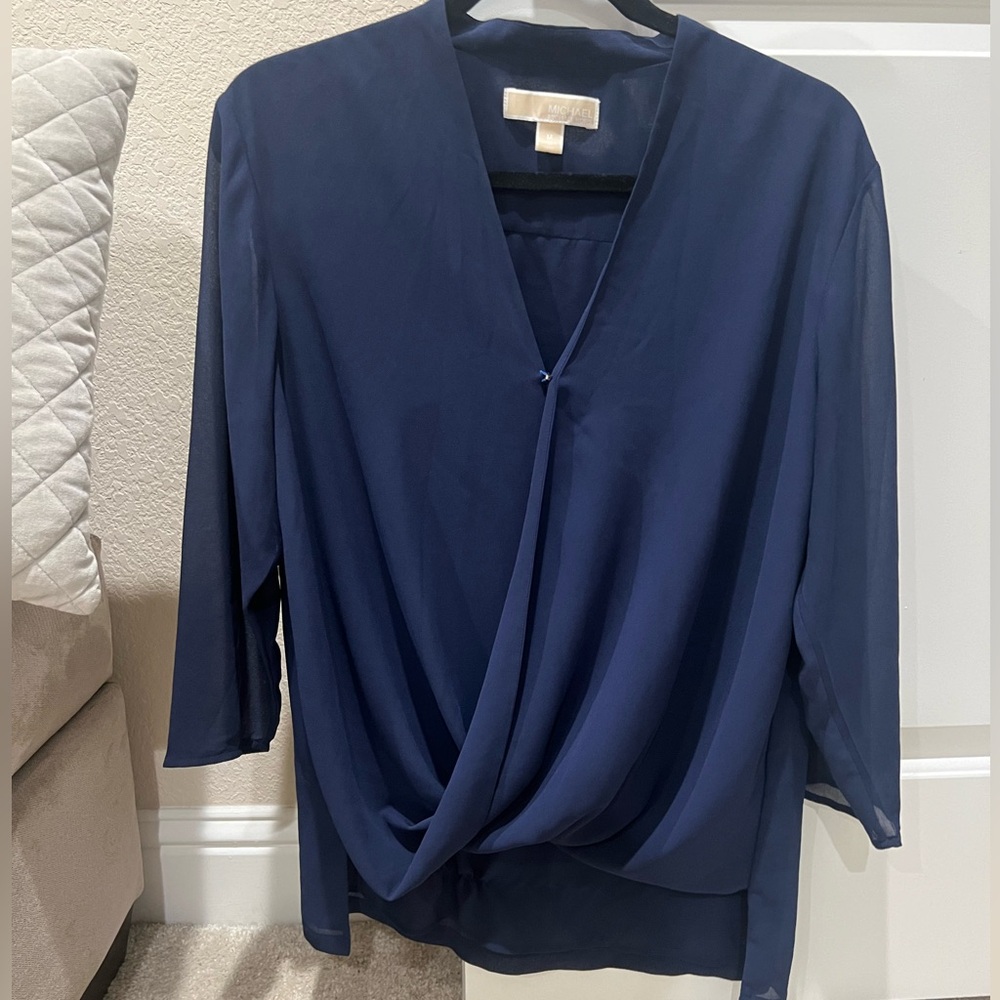 MICHAEL Michael Kors Navy Blue V-neck Blouse